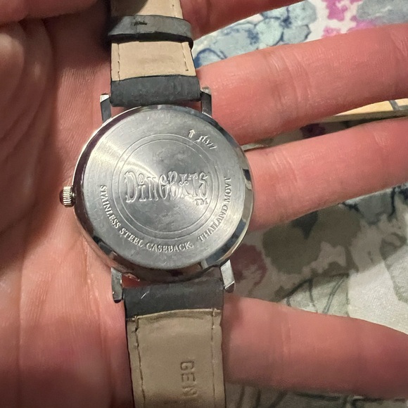 💀 dingbats skull watch - Picture 4 of 4